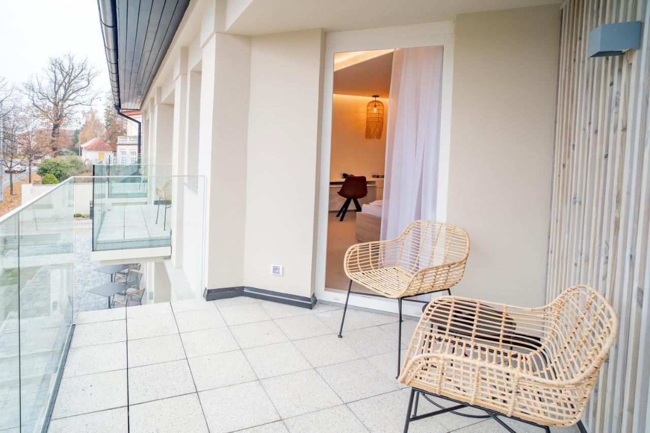 Hotel U Kaplicky Písek Exteriör bild